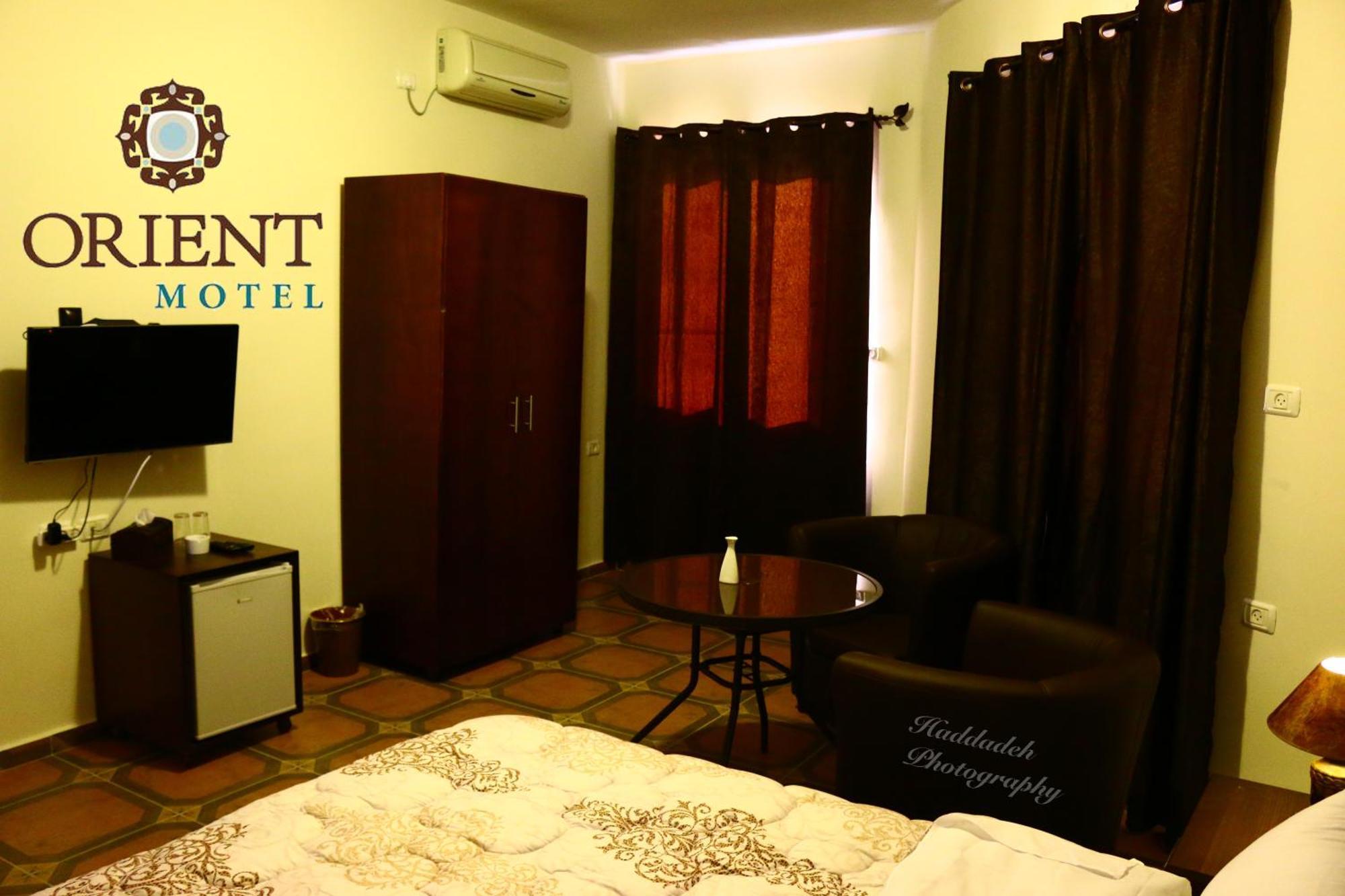 Orient Hotel Nablus Luaran gambar