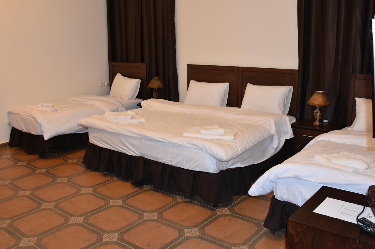 Orient Hotel Nablus Luaran gambar