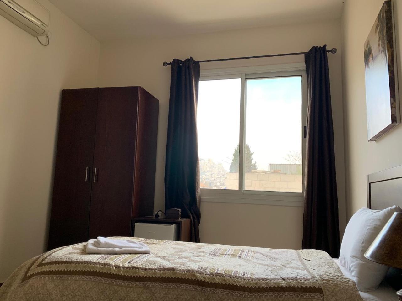 Orient Hotel Nablus Luaran gambar